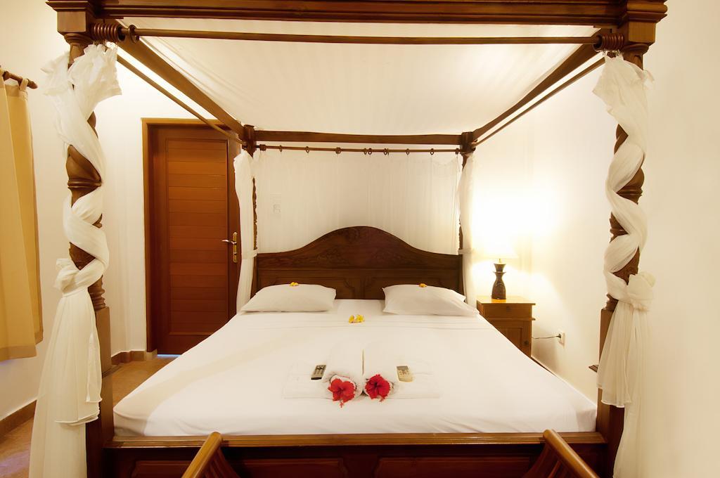 Kusnadi Hotel Legian Eksteriør bilde
