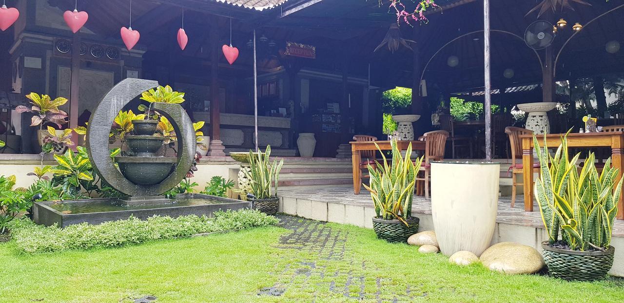 Kusnadi Hotel Legian Eksteriør bilde