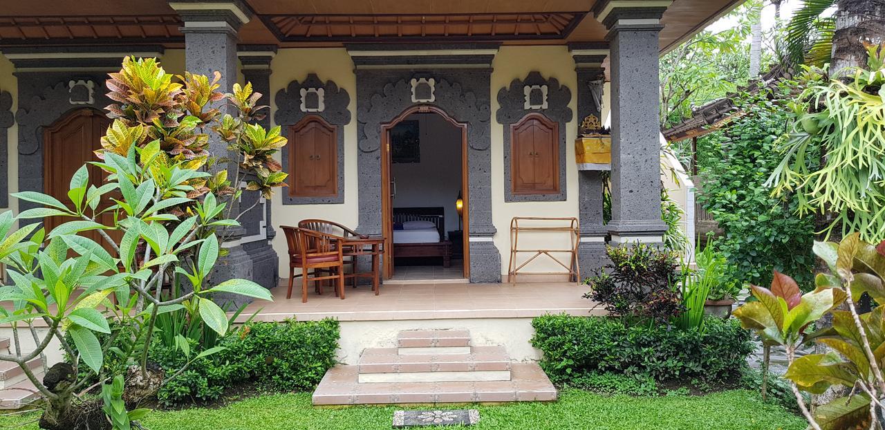Kusnadi Hotel Legian Eksteriør bilde