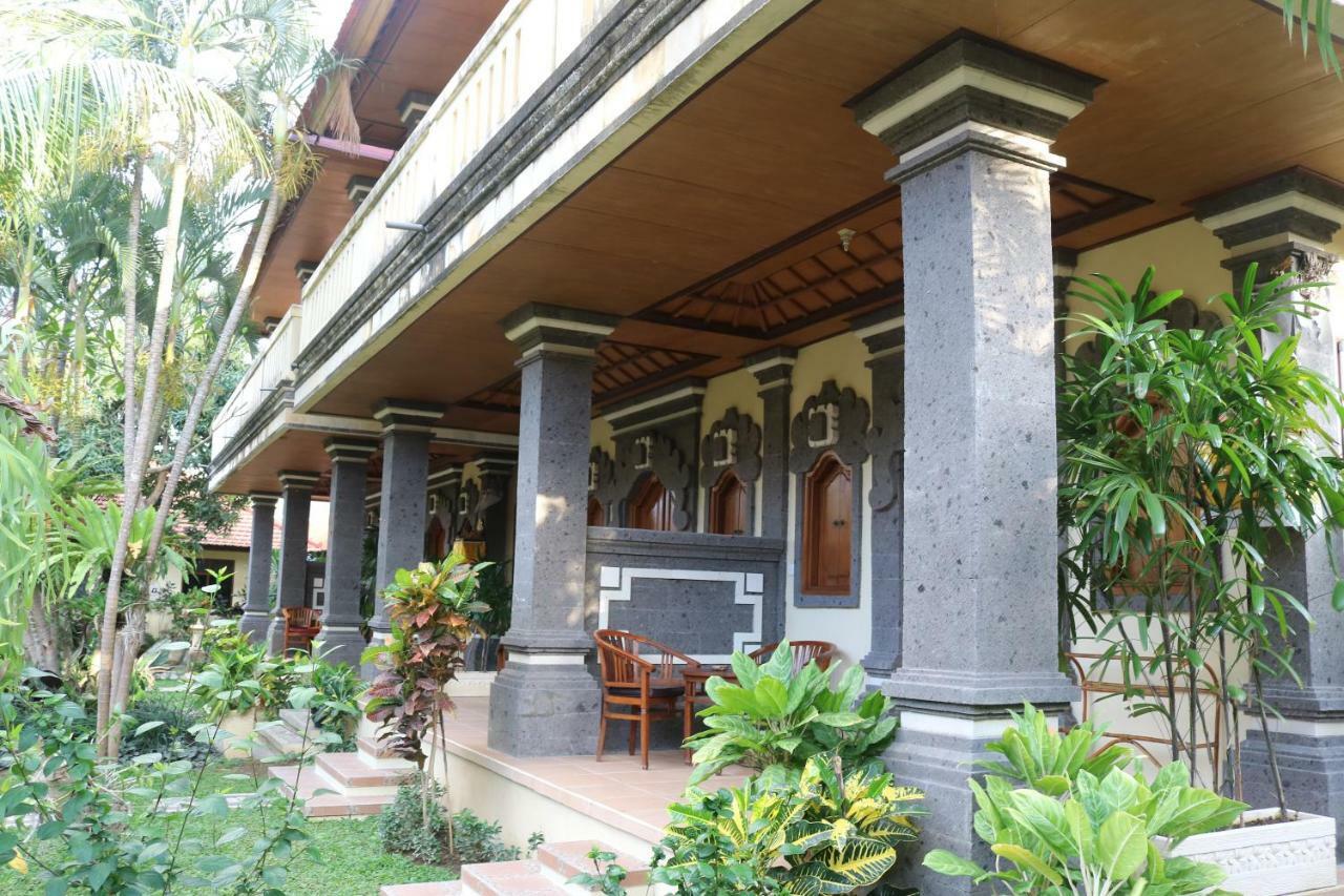 Kusnadi Hotel Legian Eksteriør bilde